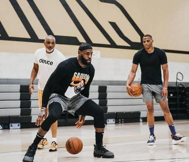 传上抢点 传上抢点