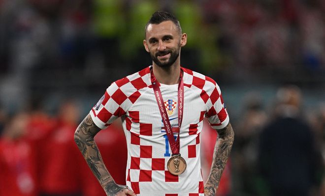 弱侧一脚长 弱侧一脚长